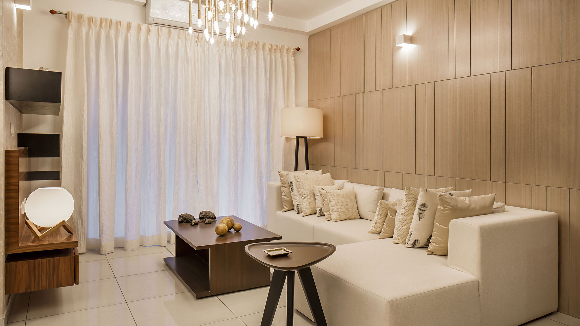 Featured Image of Century OneWorld Seraya Top View